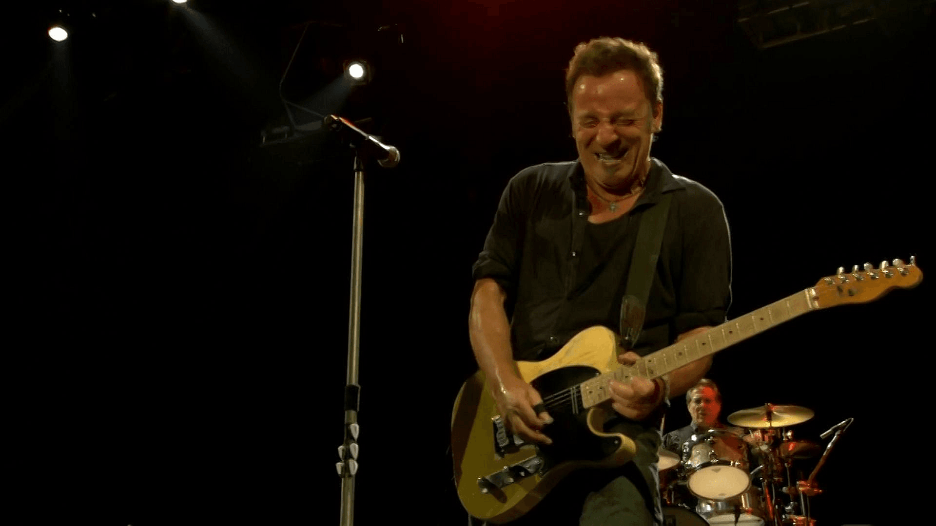 Bruce Springsteen and the E Street Band - Live at