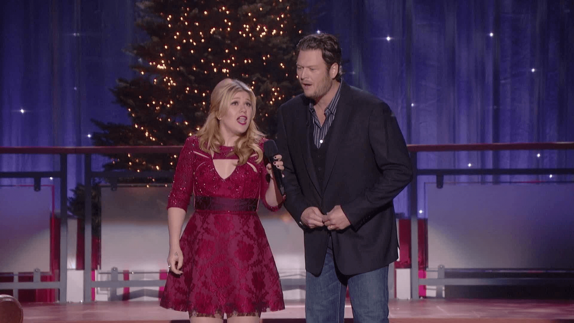 Blake Shelton - Not-So-Family Christmas