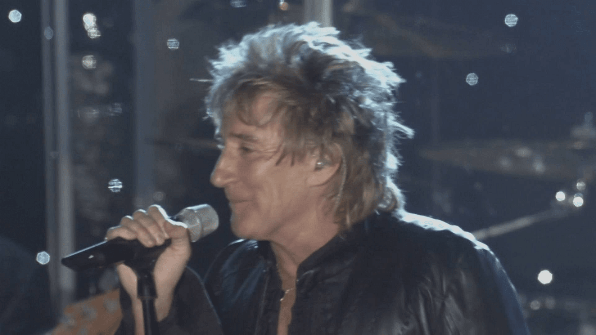 Rod Stewart - Live from Nokia Times Square