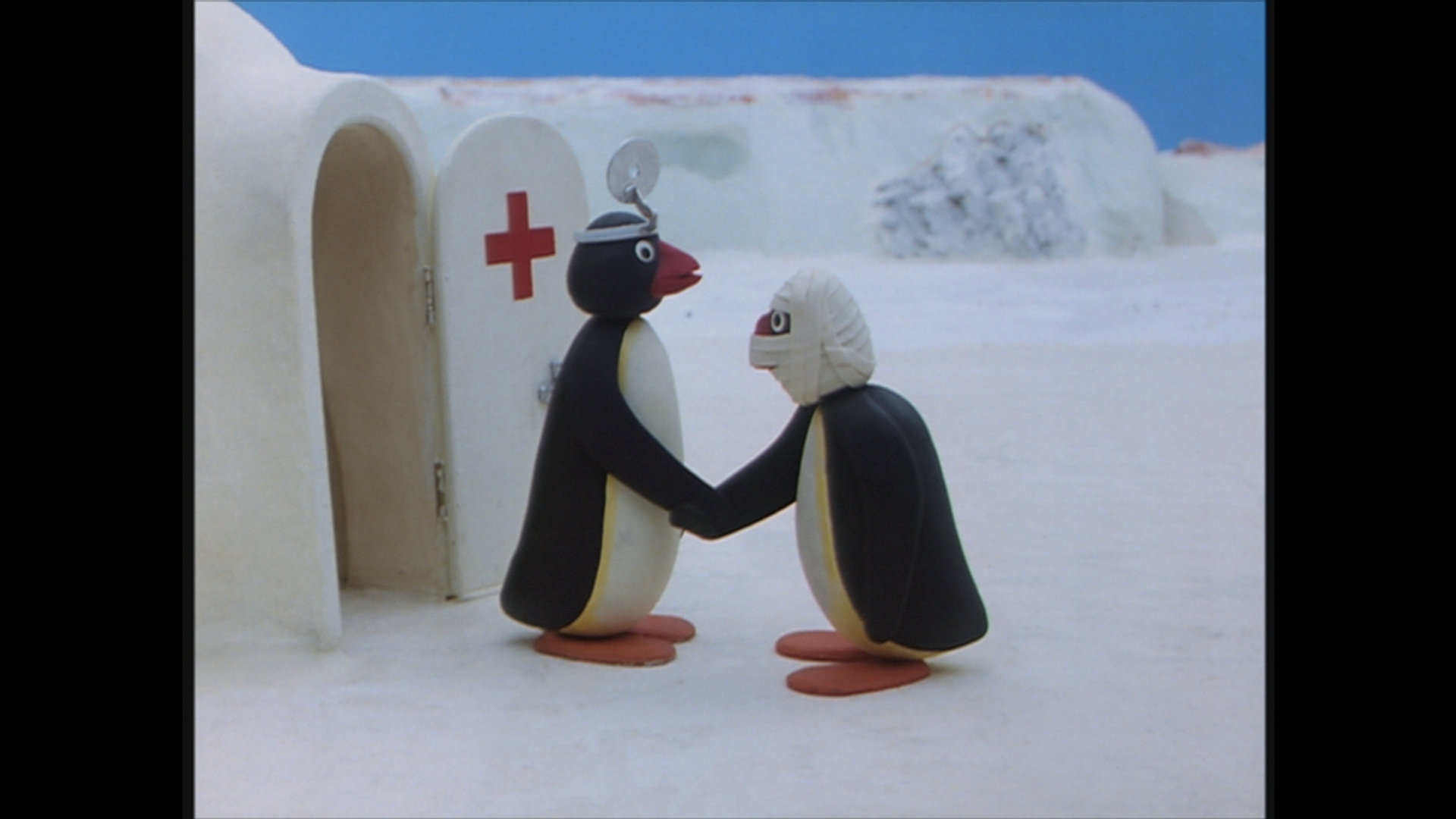 Pingu hos legen