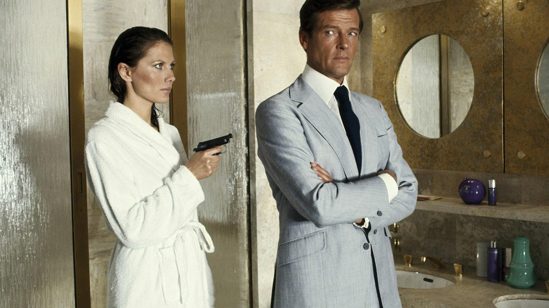 Bond - Mannen med den gylne pistol