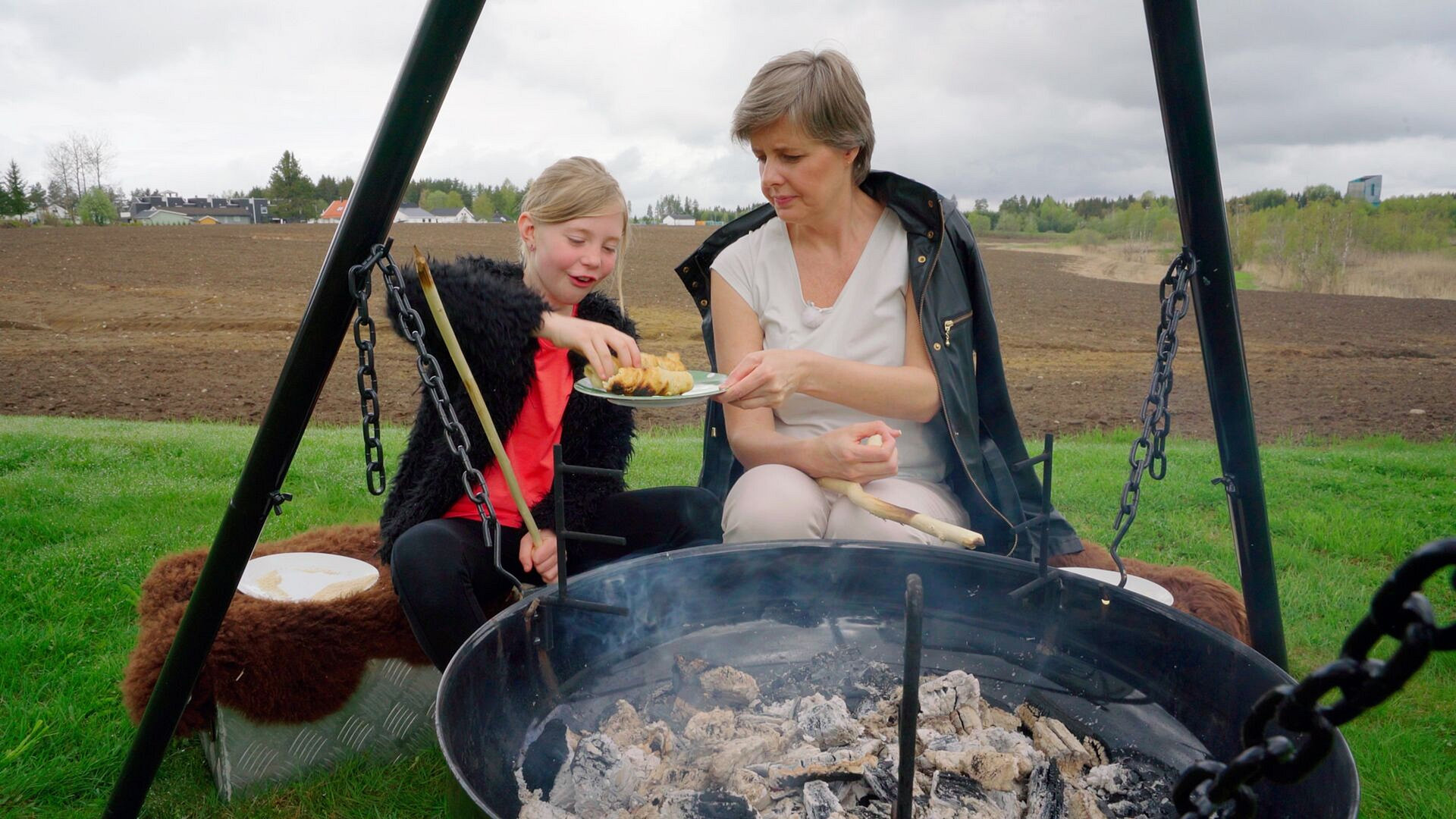 Pinnebrød med Elin og Thea