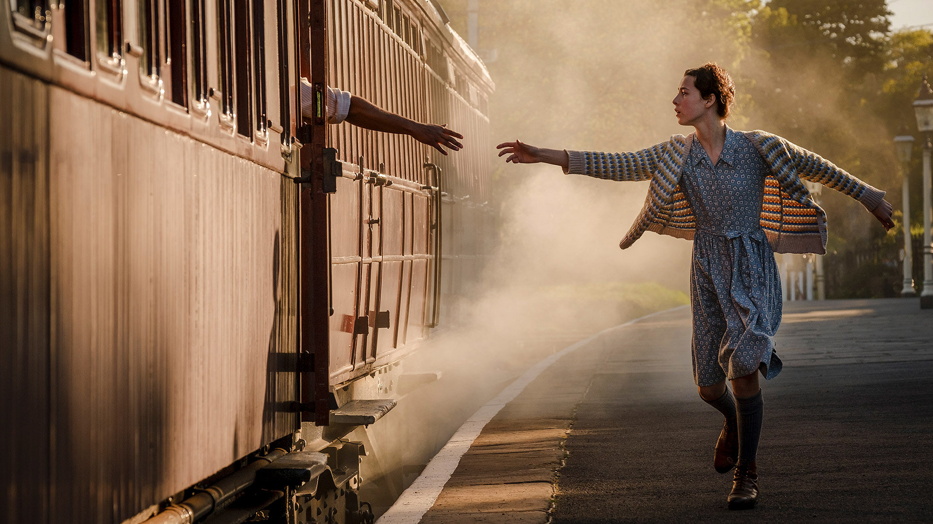 The Railway Children Return