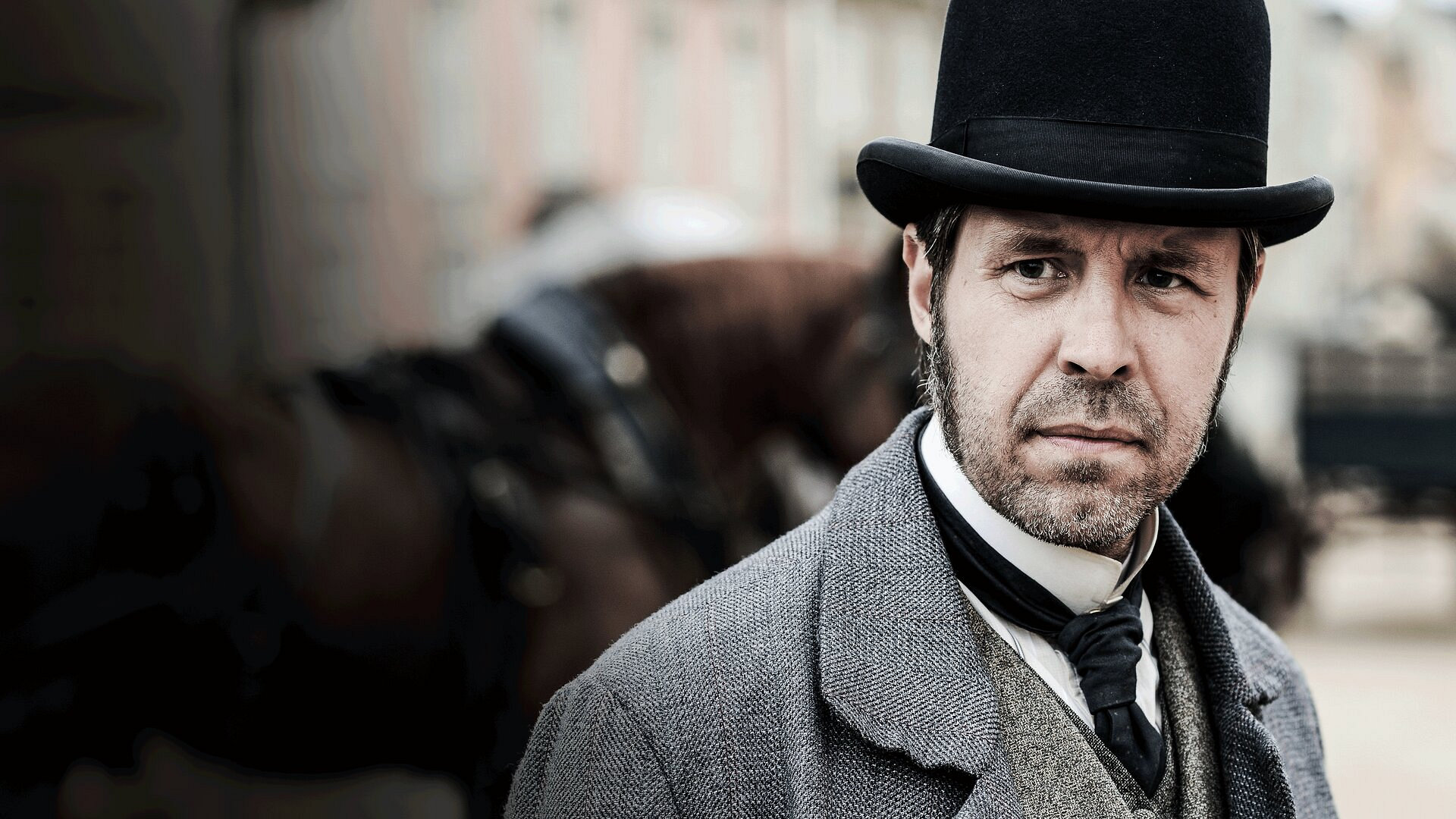 The Suspicions of Mr. Whicher: The Ties that Bind