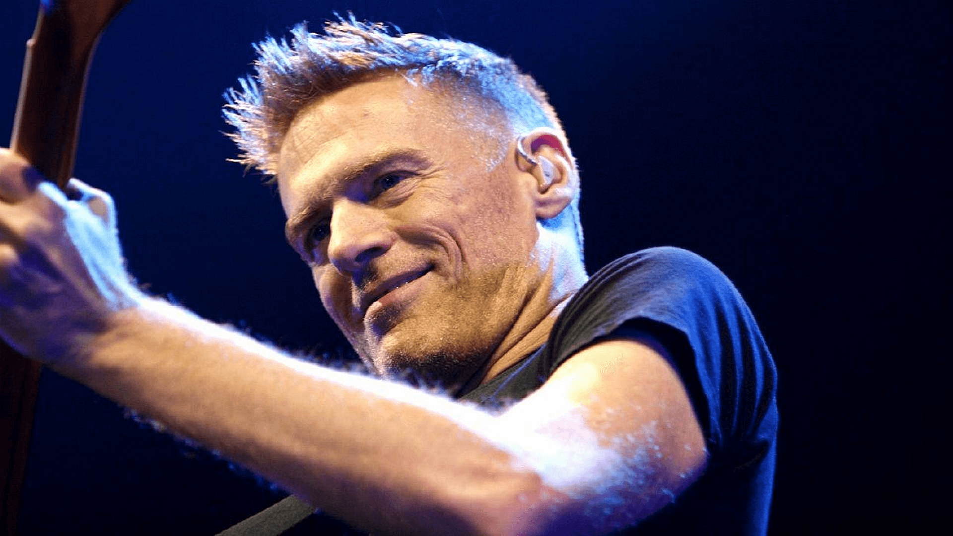 Bryan Adams - Live In Lisbon