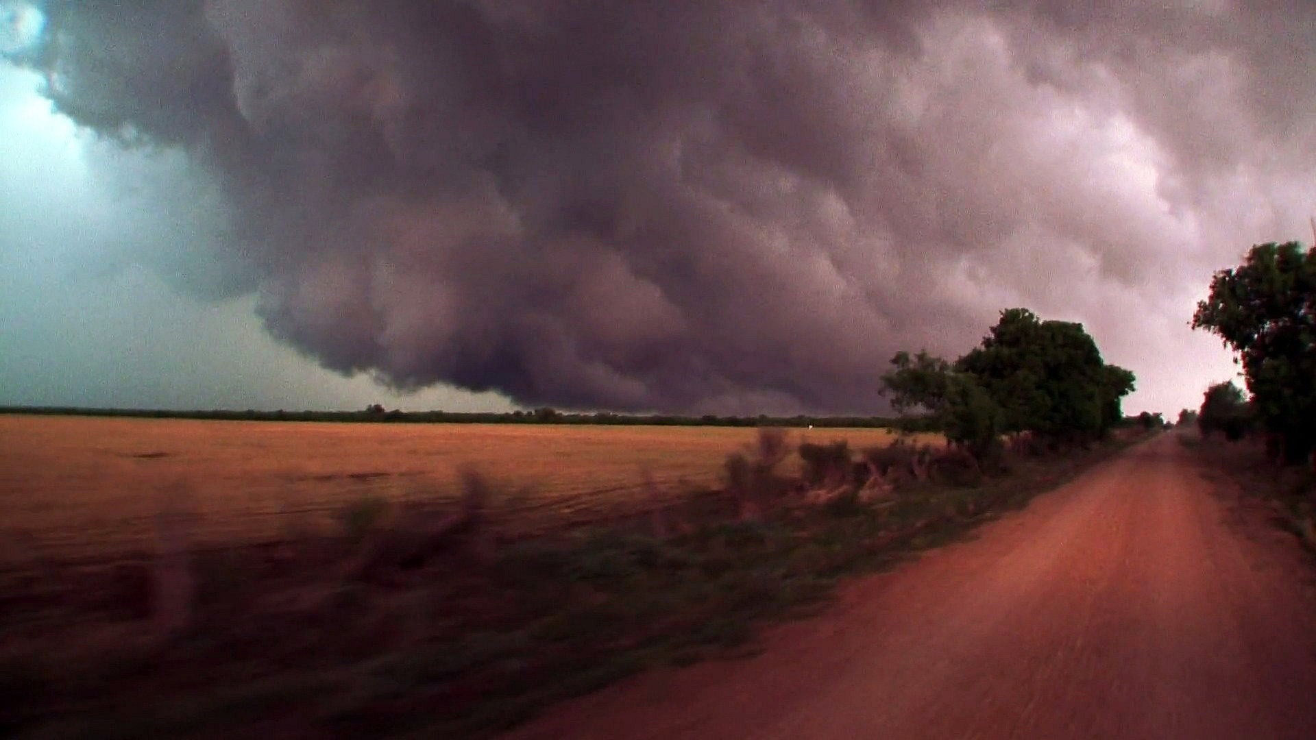 Stormer over St. Louis